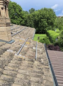 Installation photovoltaic panels Bent Tile Roofs 5