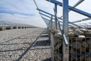 impianti-a-terra-gabbia-supporti-per-impianti-fotovoltaici-a-terra-strutture-e-sistemi-di-fissaggio-pannelli-solari