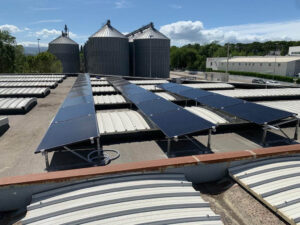 sistemi di fissaggio pannelli fotovoltaici per montaggio su tetto a cupolino 15