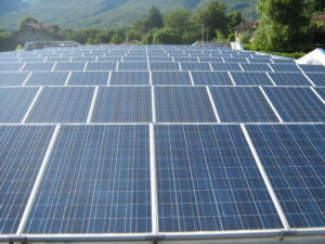 sistemi di fissaggio pannelli fotovoltaici per montaggio su tetto a cupolino 27