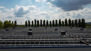 sistemi-di-fissaggio-pannelli-fotovoltaici-per-montaggio-su-tetto-con-shed