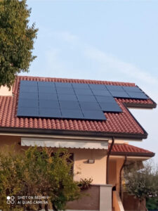 staffe per fissaggio pannelli fotovoltaici e solari su tegole 3