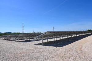 supporti per impianti fotovoltaici a terra strutture e sistemi di fissaggio pannelli solari gabbie